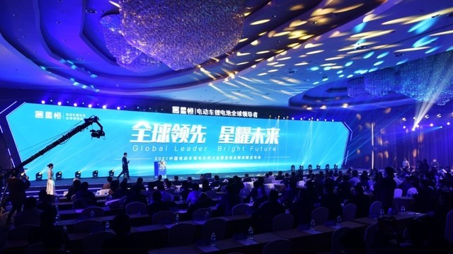 平台无极荣耀4平台注册