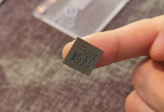 平台无极荣耀4平台注册